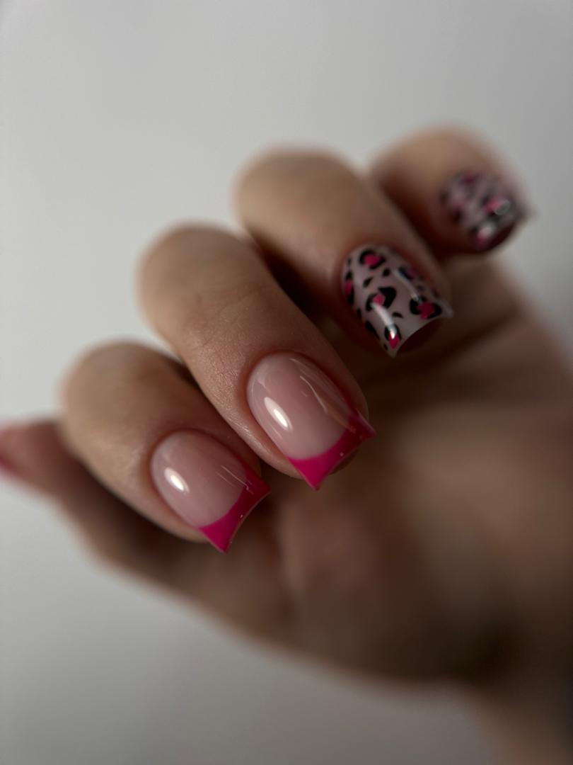 آموزش خدمات vip کاشت ناخن مانیکور و پدیکور محدثه غلامی در رشت